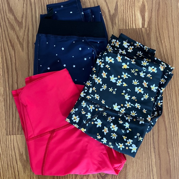 Like new Salt Gypsy Libby Surf Leggings, Small - Picture 2 of 6